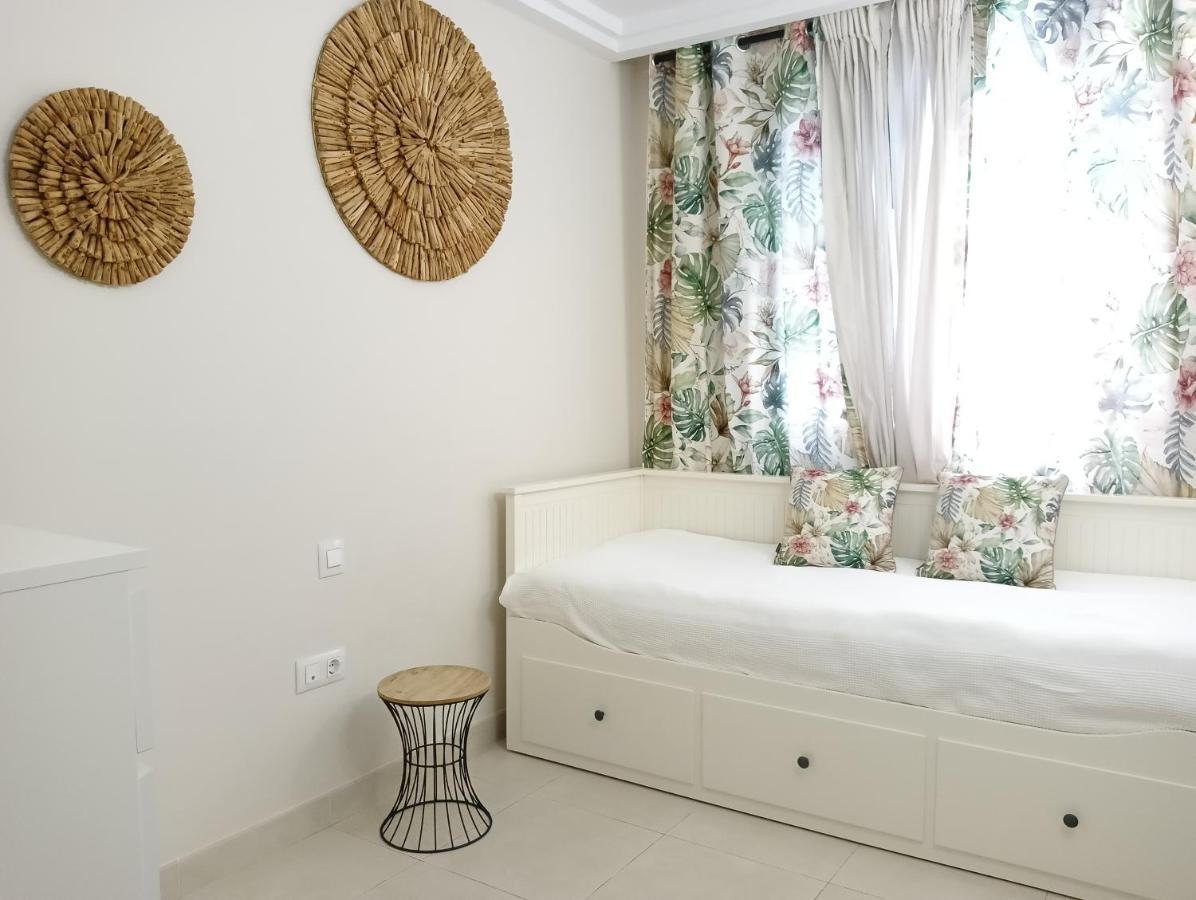 Paula Pool Apartment Adeje أذيخي المظهر الخارجي الصورة